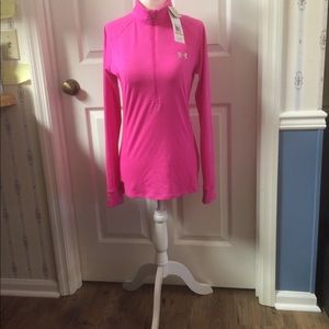 NWT Under Armour women’s  half zip pullover.